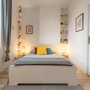 Le Cocon Lumiere Apartment